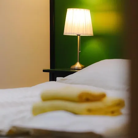 Cuba Bar & Hostal *