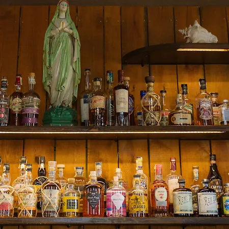 Cuba Bar & Hostal